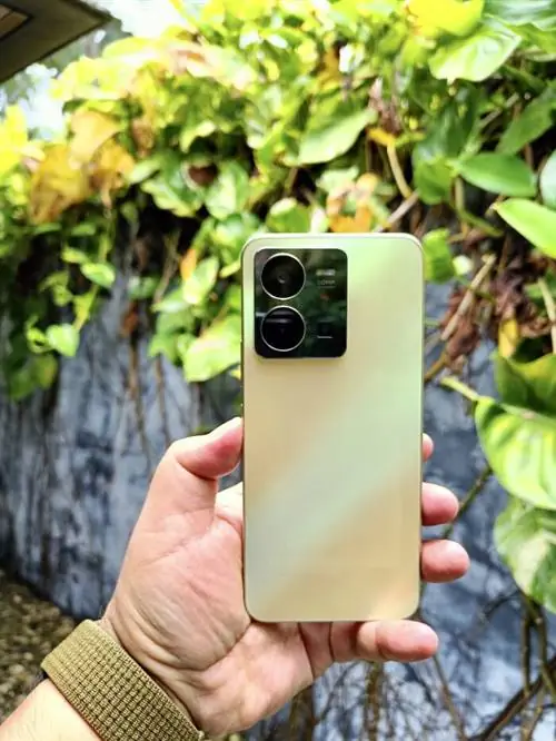 камера vivo Y35