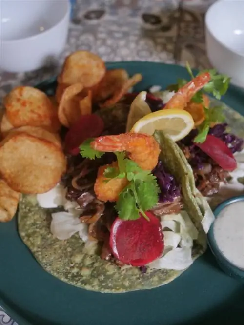 Тако «Прибой и газон»