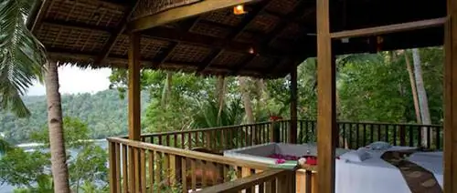 Buri Resort and Spa в Пуэрто-Галера