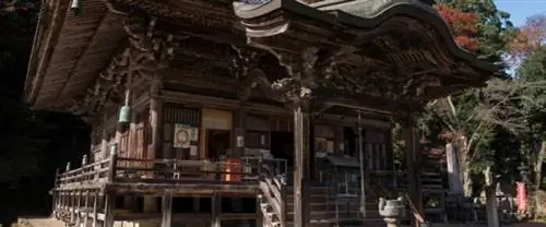 Фотография храма Онсэндзи через VisitKinosaki Фотография храма Онсэндзи через VisitKinosaki
