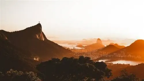 Рио-де-Жанейро, автор Габриэль Рисси через Unsplash Рио-де-Жанейро, автор Габриэль Рисси через Unsplash