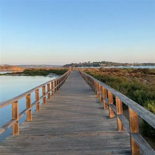Фотография Alvor Boardwalk со страницы FB A22 Property Management