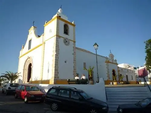 Igreja matriz do Divino Salvador Alvor, автор RHaworth через Wikipedia CC