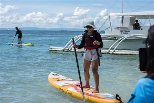 Я попробовал SUP (греблю стоя) какое-то время, и мне понравилось!