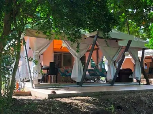 Палатка для глэмпинга Playa La Caleta Bataan