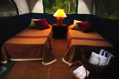 Глэмпинг на острове Сумилон