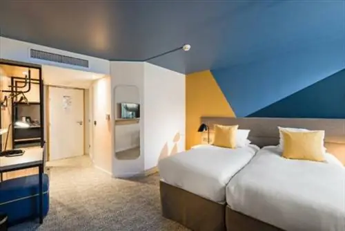 Golden Tulip Экс-ан-Прованс, фотография через Agoda