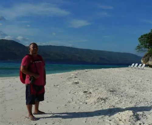 Мело Вильярреал на острове Сумилон, март 2010 г.