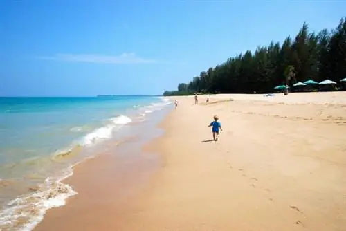 Пляж Кхук Хак от Кертиса Формана