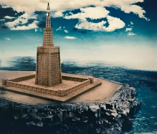 3D-реконструкция Александрийского маяка от SciVi 3D Studio через Wikimedia cc.