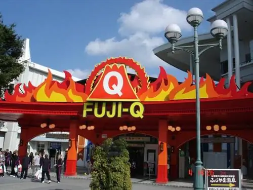 Fuji-Q Highlands, автор Найвик, Wikipedia CC