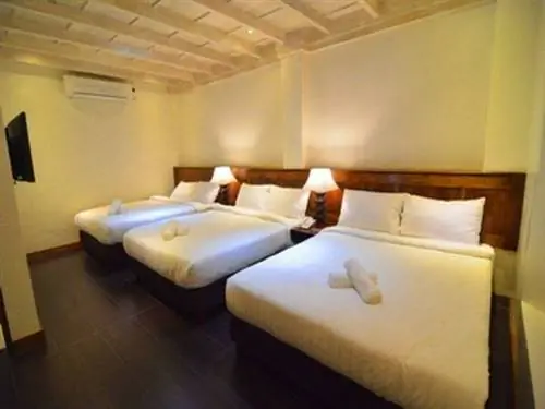Семейный номер с кроватью размера «queen-size» в отеле Veneto de Vigan