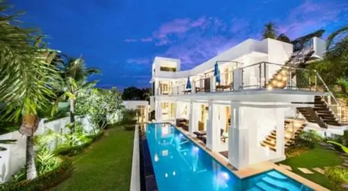 VIP Виллы Паттайя Palm Oasis Джомтьен Бич