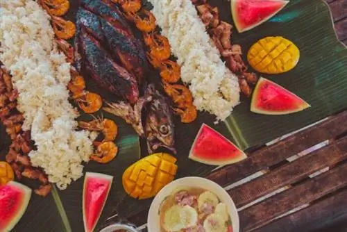 Еда Pinoy Fiesta от Джона Мэтью Флореса через Unsplash