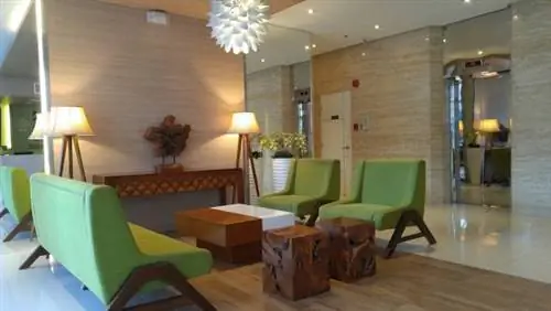 Лобби отеля Injap Iloilo