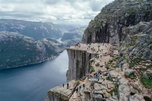 Preikestolen от Ивара Утинанса через Unsplash