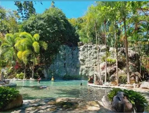 Момарко Форест Ков Резорт & Отель