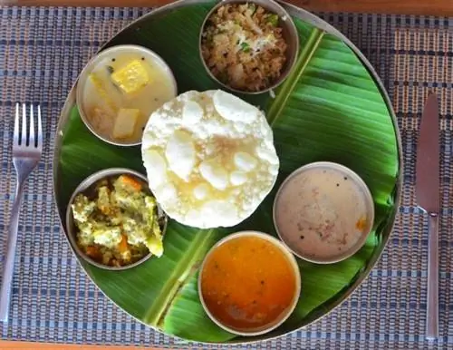 Традиционный обед Кералы