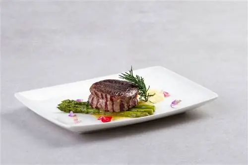 PAL меняет представление о питании на борту благодаря новому юбилейному меню