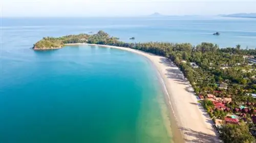 Пляж Клонг Дао на острове Ко Ланта, фото через Depositphotos