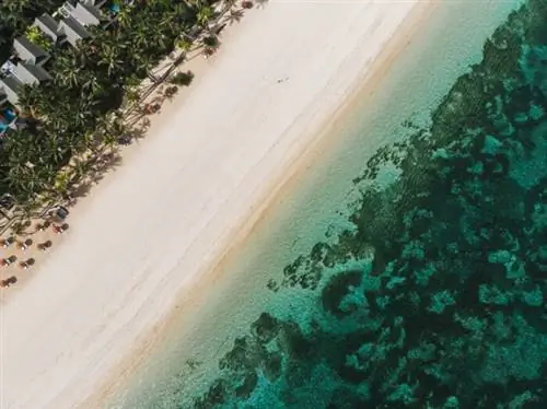Пляж Нуса-Дуа, автор Деннис ван Дален через Unsplash