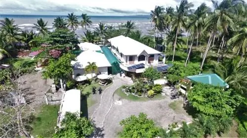 Hiland Beach Resort в Одионган-Ромблоне