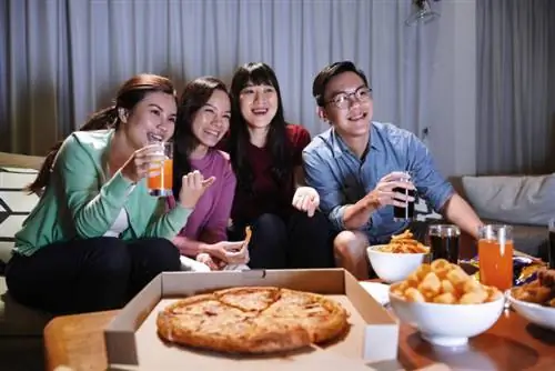 Netflix и Eat with Grab Netflix и Eat with Grab