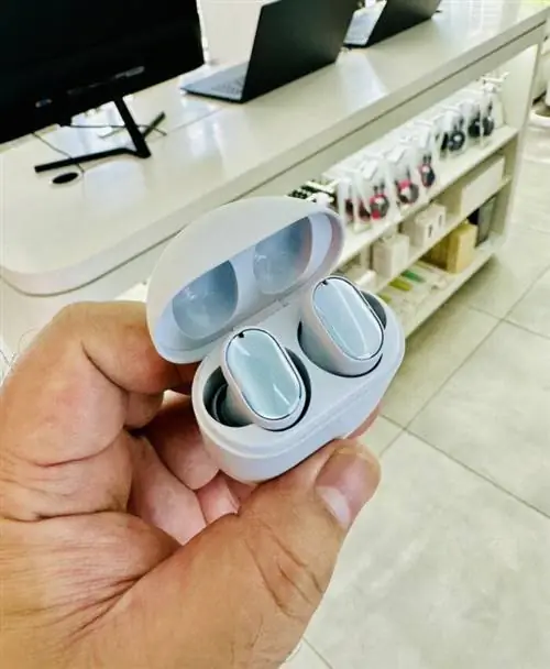 Xiaomi Redmi Buds 3 Pro: конструкция и дизайн
