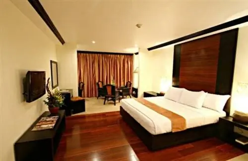 Апо Вью Отель