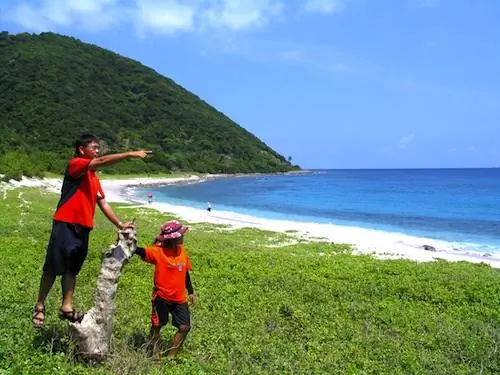 Вирджин-Бич на острове Памуктан.