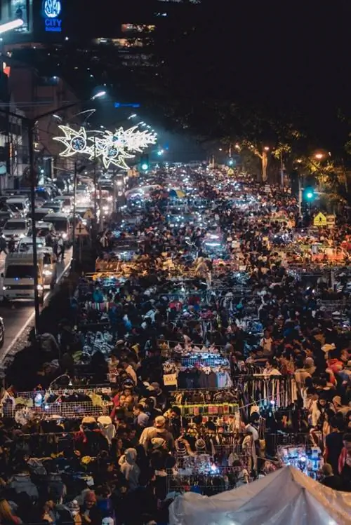 Ночной рынок Багио