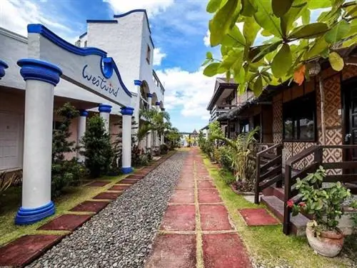 Список пляжных курортов Westwind Beach Resort в Батаане