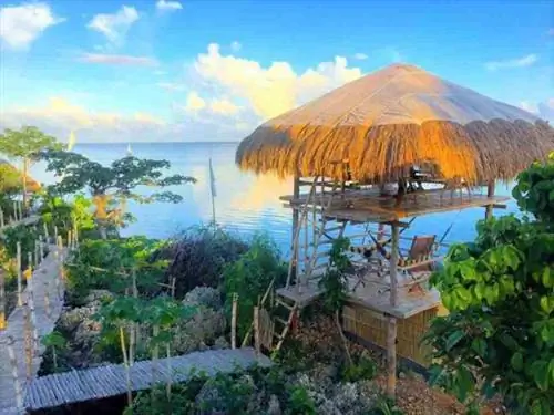 Пляжный клуб Birdland в Болинао Пангасинан