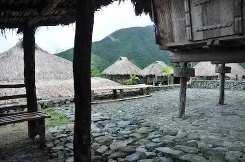 Местные хижины в Хундуане