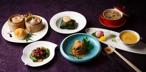 Путеводитель по еде в Гонконге: где взять лучшие закуски с рейтингом Мишлен