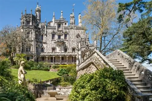 Quinta da Regaleira в Синтре, фото через Depositphotos