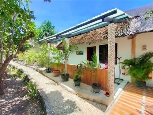 Фото курорта Moalboal T Breeze Coastal Resort со страницы FB
