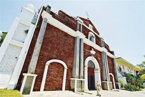 Церковь Бакарра, автор Luzviminda7641, Wikimedia cc.