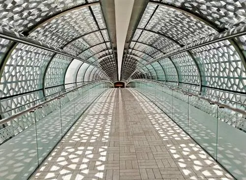 Королевский оперный театр Маскатский мост, автор Правинписолкар, через Wikimedia cc