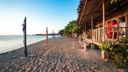 Crusoe Cabins CaSoBe - Millenial Resorts