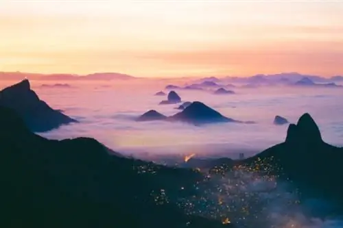 Закат на горе Сахарная голова, автор Ноа Селлура через Unsplash