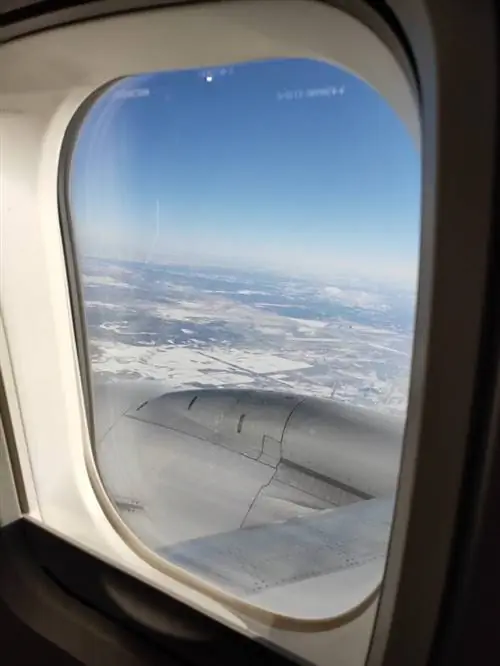 Перелет на Хоккайдо авиакомпанией Japan Airlines.
