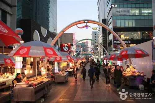 Фотография площади BIFF через Korea Tourism