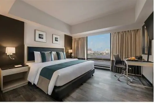 Седа Атриа Илоило Сити