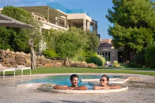 Чиа Лагуна - Отель Village