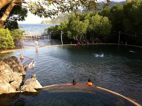 Горячий источник Maquinit в Короне, автор: Скотт, Flickr cc.