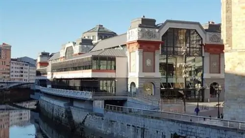 Меркадо де ла Рибера