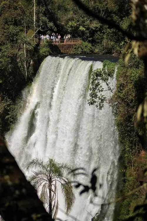 Водопады Игуасу в Бразилии, автор Чаандерсон через Unsplash