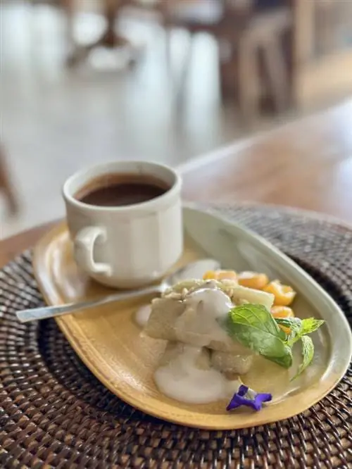 Путо Майя и Сиквате Закуски после посещения Художественной галереи