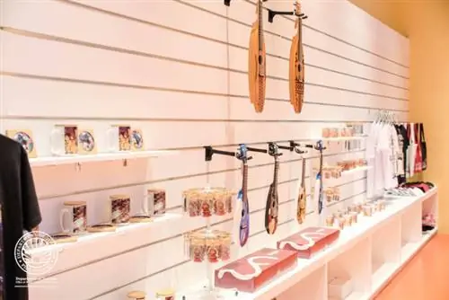 НАЦИОНАЛЬНЫЙ МУЗЕЙ CEBU Сувениры